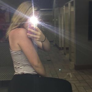 Meet your Posher, Hailey